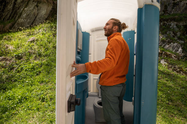 Best Construction site porta potty rental  in Amboy, IL